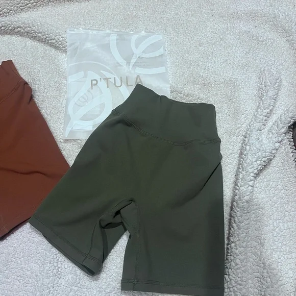 P'tula XS workout biker shorts - Picture 4 of 5